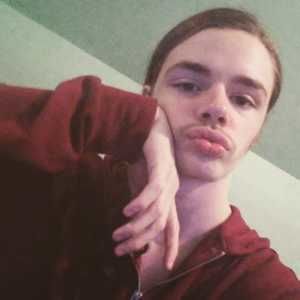 Meet your Posher, Dominic